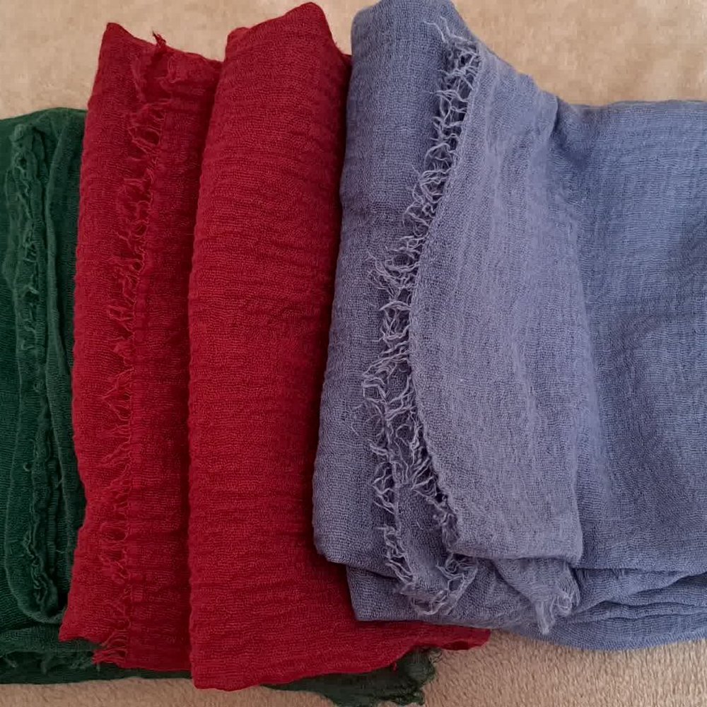 Wrapunzel Petal Soft scarves,tichels, NWOT, 36x64, Green, Red, Lavender 3 pack